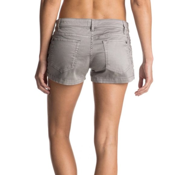 ROXY TITANIUM GRAY GREY WOMEN'S CASUAL SHORTS 28 - Picture 2 of 4